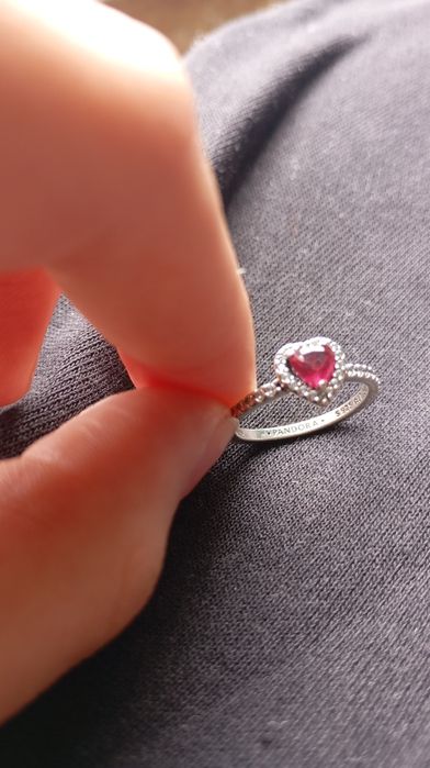 Anel Brilhante Red Elevated Coração (Prata)