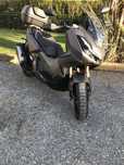 Honda adv 350 com garantia fabrica