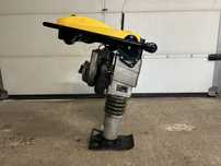 Skoczek ubijak Wacker Neuson BS 50-2 (41)