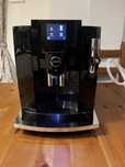 Ekspres cisnieniowy Jura E8 EB Piano Black Super !Malo  kaw !