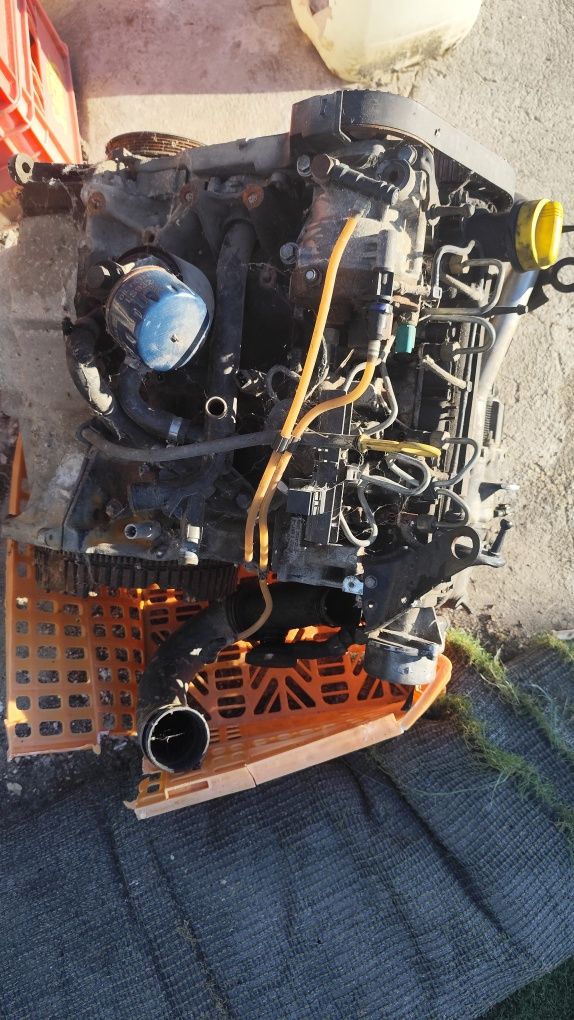Motor p peças 1.5 DCI (Kangoo/Clio)