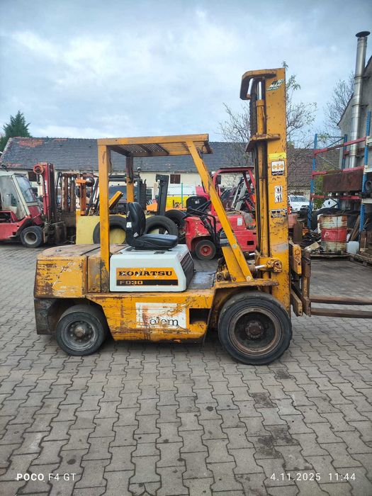 Wózek Widłowy Komatsu FD 30 Diesel Isuzu C240 Przesuw Toyota Linde TCM