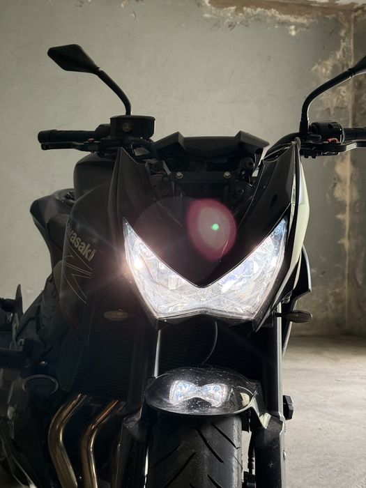 Mota Kawasaki Z800