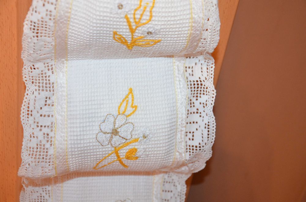 Etui opakowanie zawieszka na papier toaletowy 3 rolki