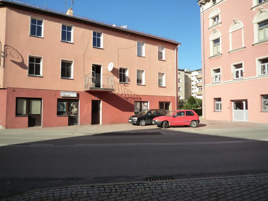 Sprzedam lokal 55,7m w Białej koło Prudnika