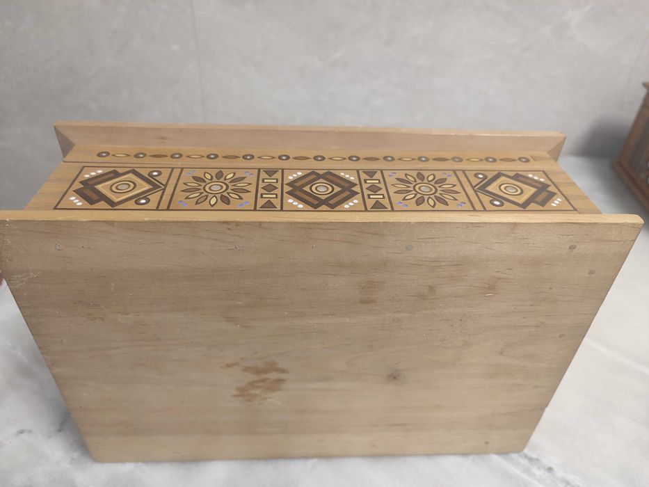 Шкатулка український сувенір дерево інкрустація 1980ті роки б.в.