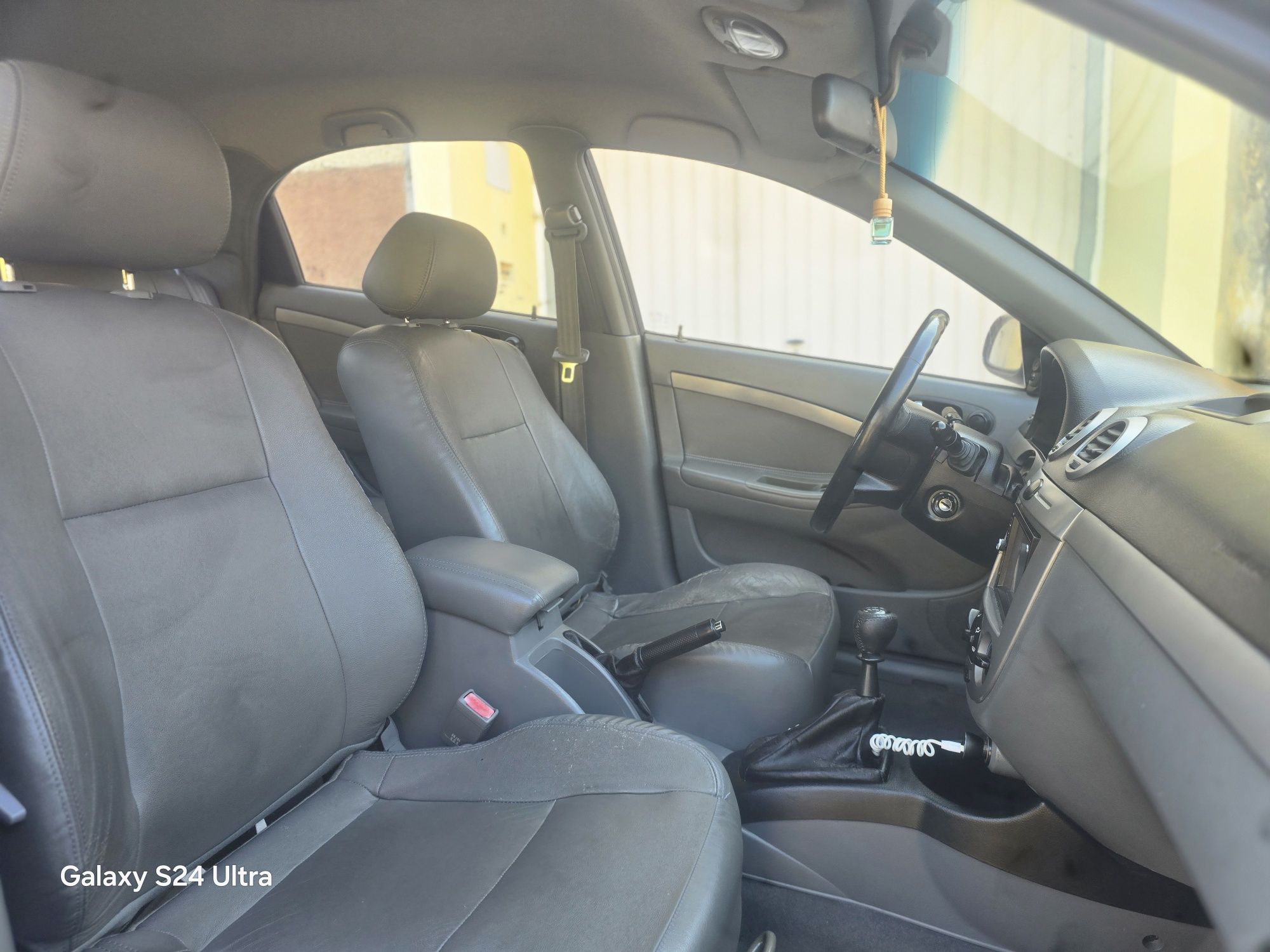 Chevrolet Laceti com apenas 90.000 km