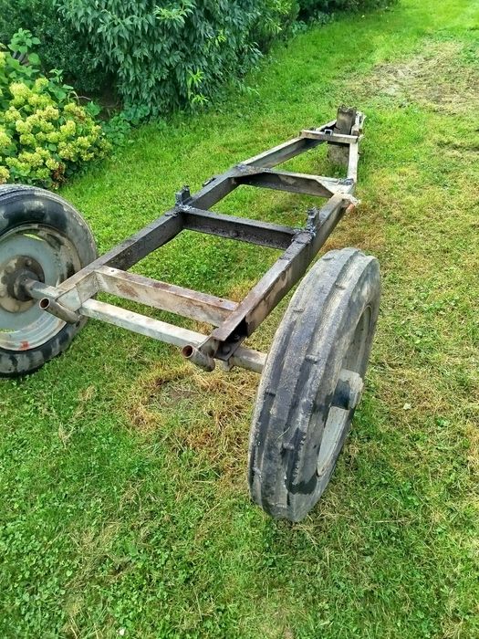 Rama z osią przyczepy pod mauzer