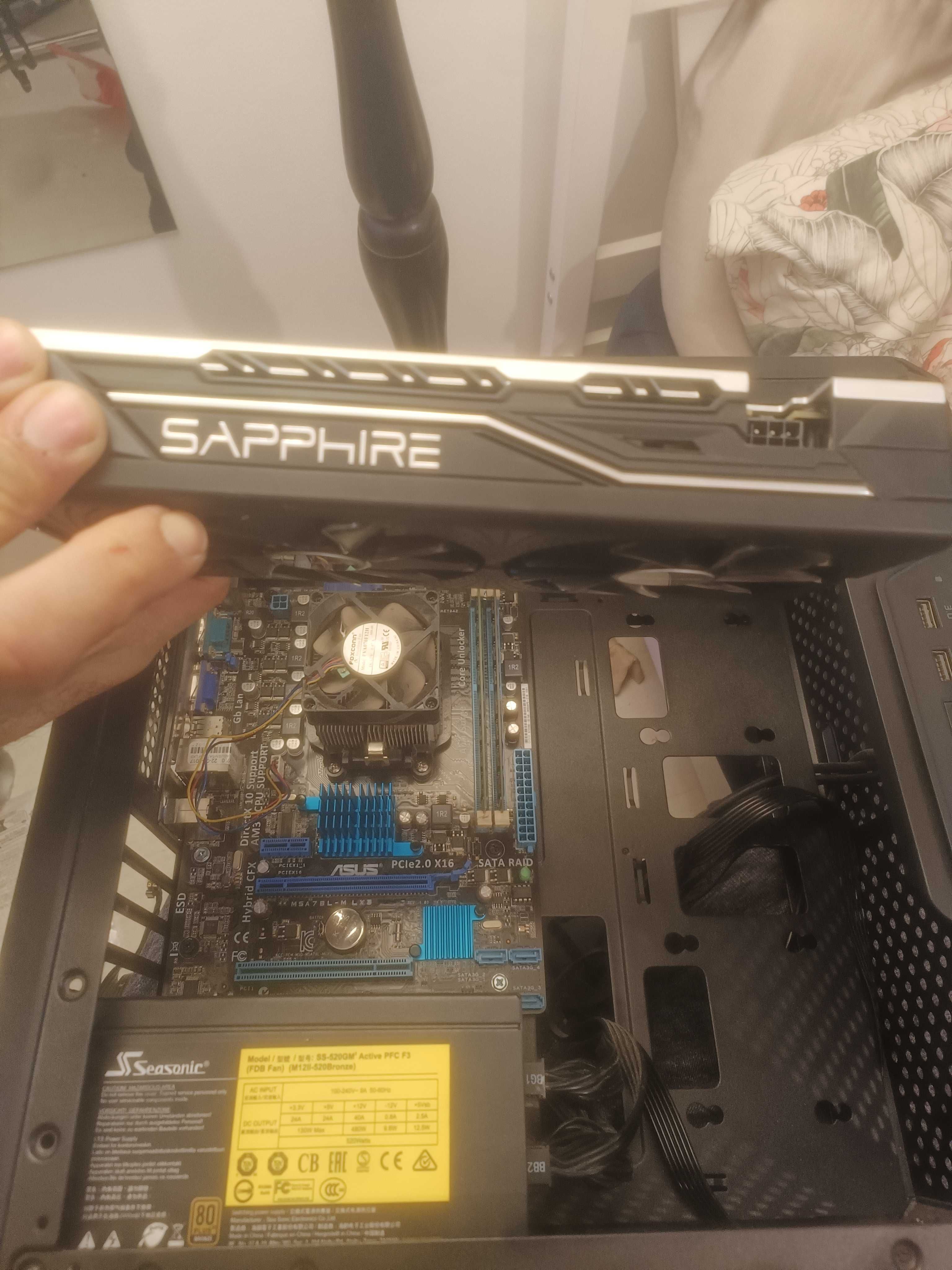 Vendo kit com Computador Torre gamer (SEM HDD) + brindes...