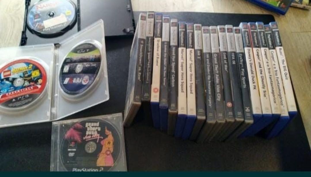 Vendo jogos e manuais PlayStation 1, PS2, PS3 e PS4 

PS4:

Rock