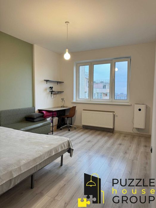 Продаж просторої 3-к квартири біля метро «Чернігівська»