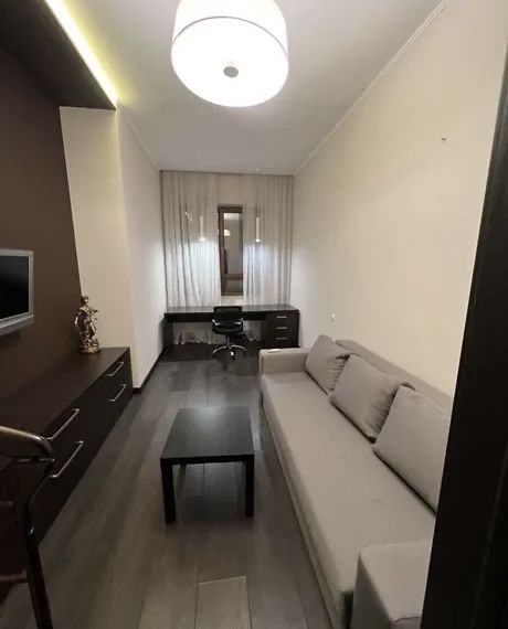 Аренда 3к.кВ. Центр пер Банный 1, Дом на набережной, Новострой