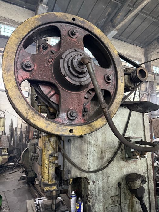 Прес кривошипний КД2328К