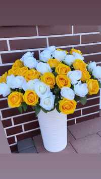Троянди латексні квіти як живі дуже красиві