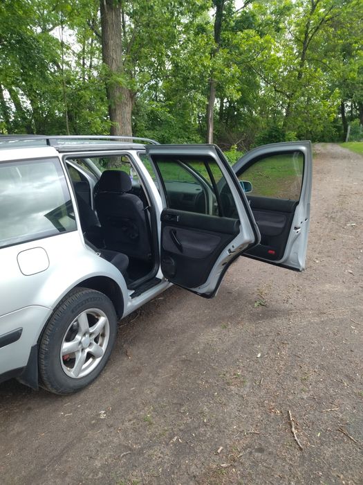 Volkswagen Golf 4