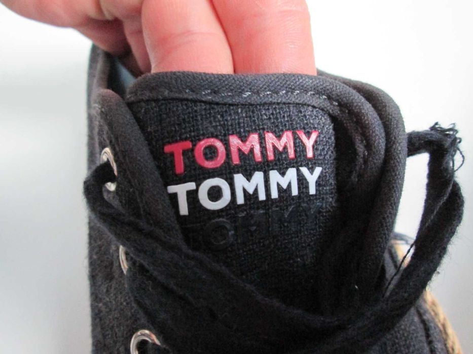 Tommy Hilfiger granatowe espadryle sznurowane 38