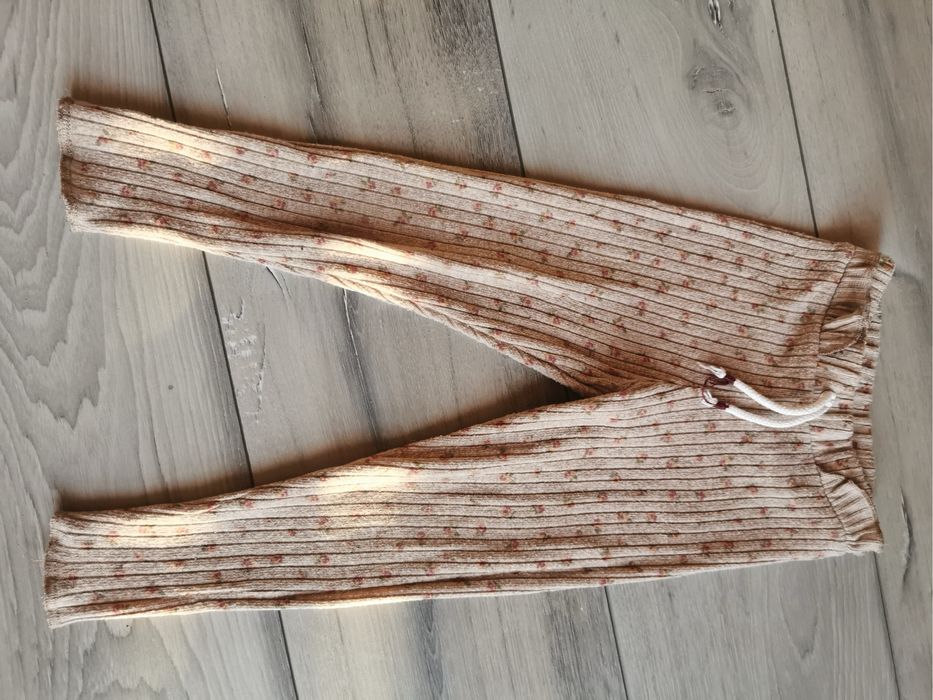 Legginsy rozmiar 104 Zara