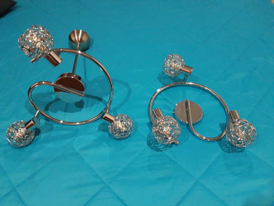 2 candieiros quase novos a led