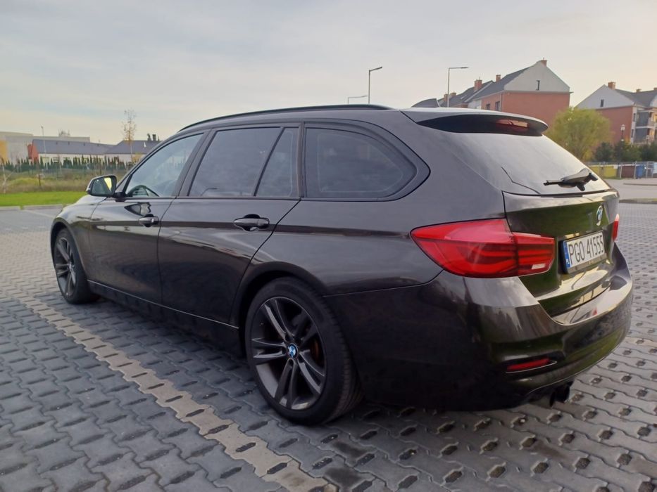 BMW seria 3 xDrive, Touring  F30