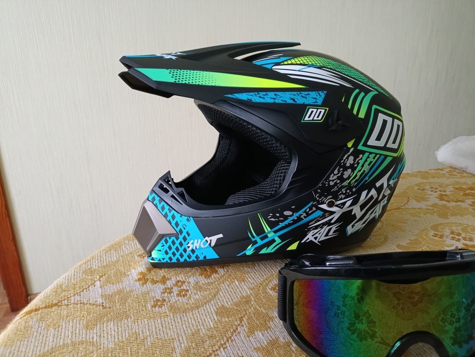 Шлем ендуро мото