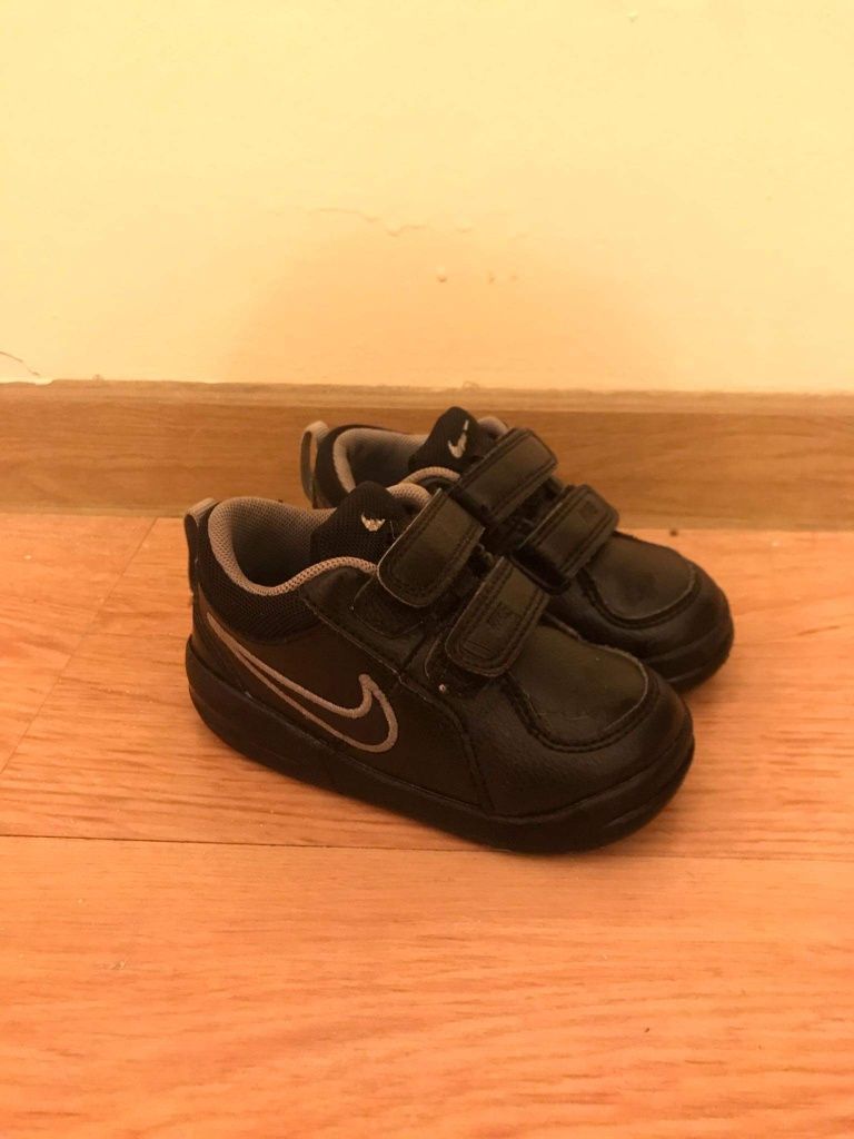 Buty chłopięce nike