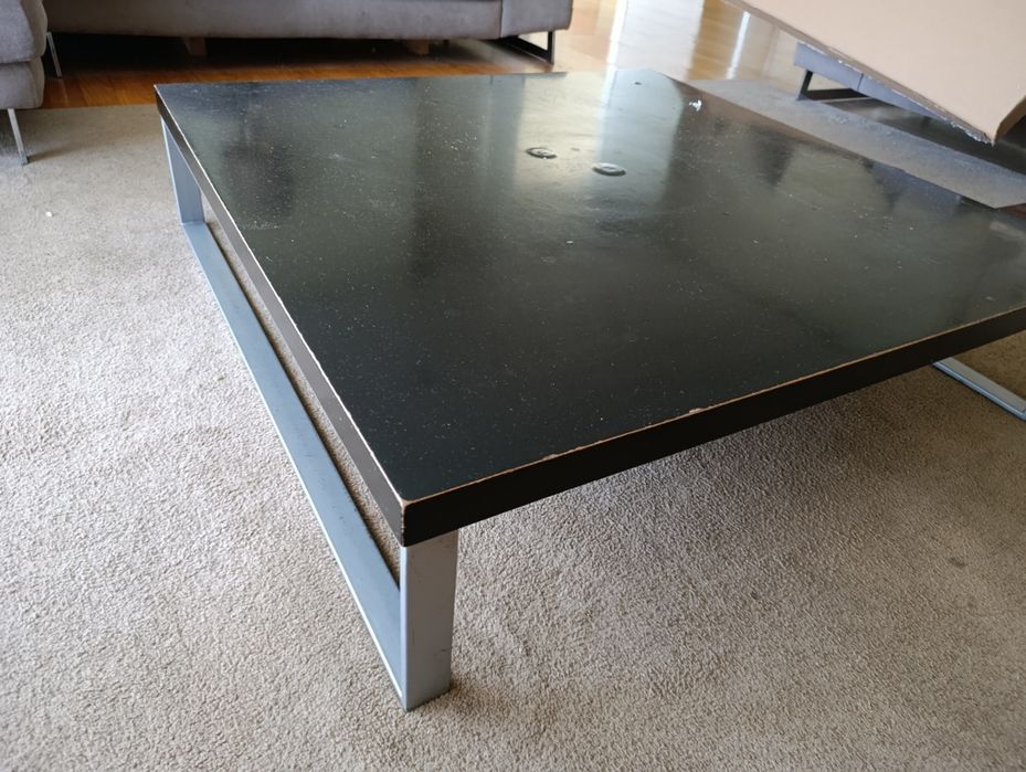 Mesa de centro preta