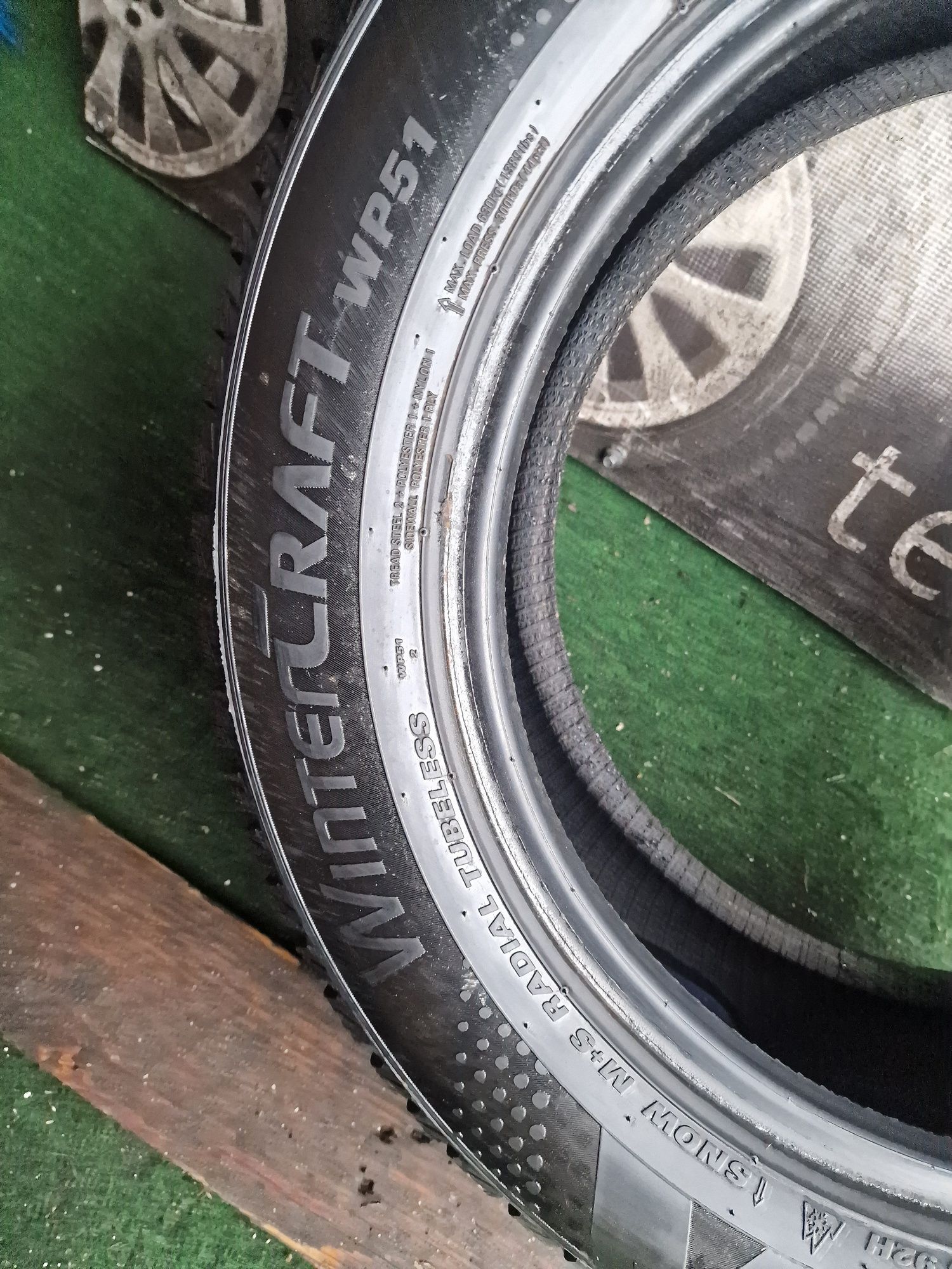 Opona zimowa 205/60/16 92H Kumho pojedyncza 7.7mm