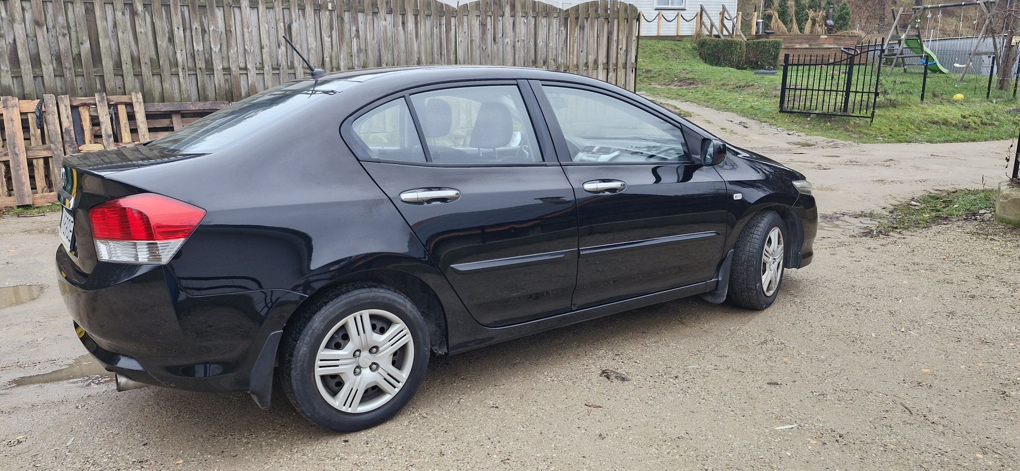 Okazja!Honda City!2009r!Salon Polska!1 wl od nowosci!1.4 b!Bez rdzy!