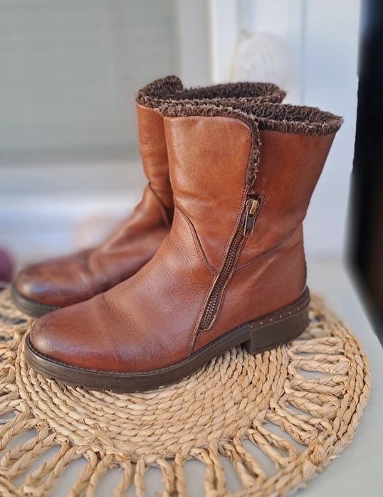 Piękne kozaczki na jesień I zimę Lasocki