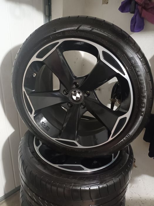 Alufelgi bmw x6 20z oponami dunlop