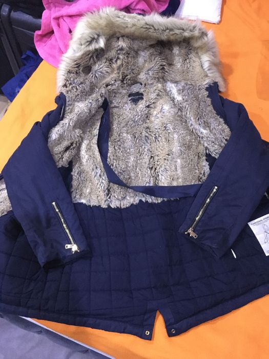 Продам женскую куртку Zara