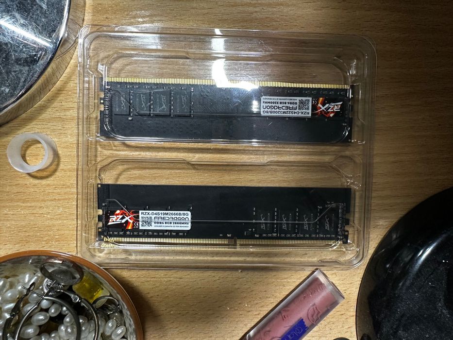 Оперативна памʼять RZX Firedragon DDR4 2x8gb (1x2666MHz/1x3200MHz)