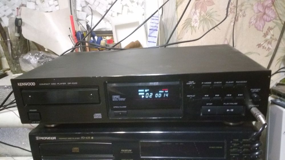 CD проигрыватель KENWOOD DP 1020 made in Singapore
