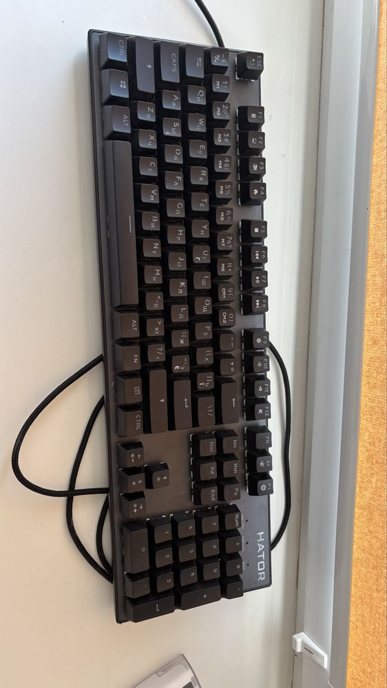 Hator starfall red switch