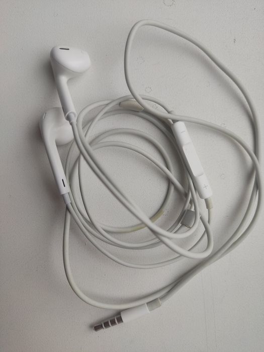 Наушники- капли, Apple EarPods разьем Джек 3.5 мм