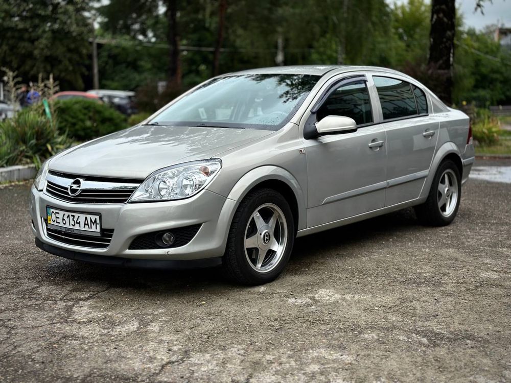 Opel Astra H 2008 1,6 MT