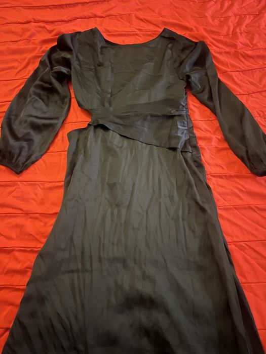 Vestido Preto comprido com racha