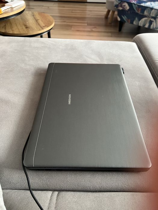 Laptop MEDION Akoya P6667