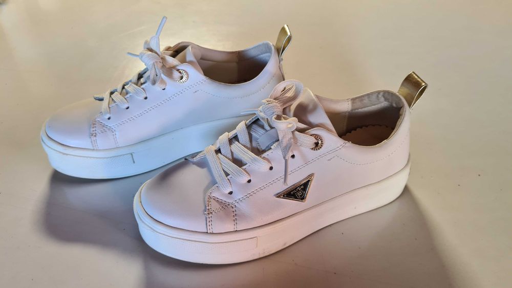 sportowe buty Filippo 36