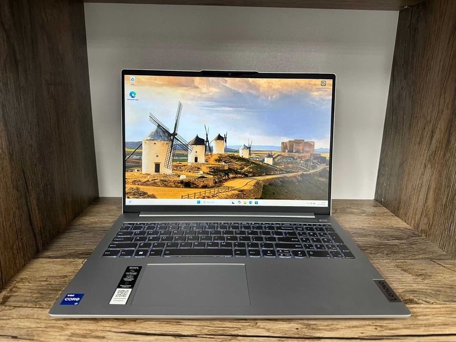 Laptop Lenovo IdeaPad Slim 5 16IRL8 I7-13620H/16GB/1024GB gwarancja