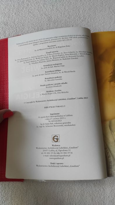 Religia kl. 8 " Mocą Ducha Św.przemieniamy Świąt"