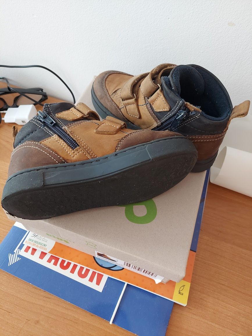 Buty chłopięce jesienne