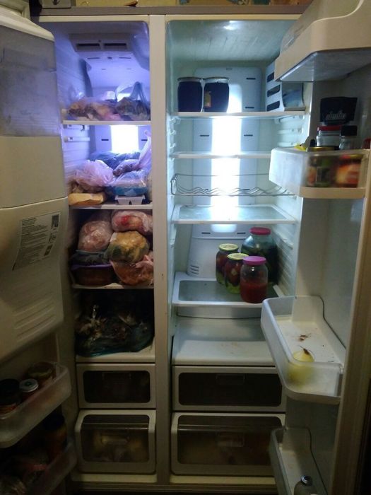 Холодильник Side by Side Samsung двухдверный лёдогенератор