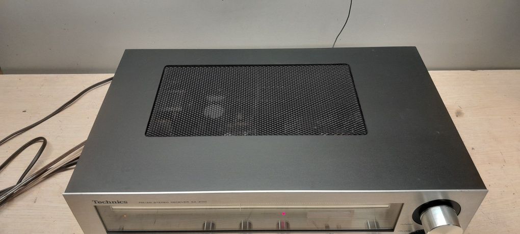 Amplituner Technics SA-200