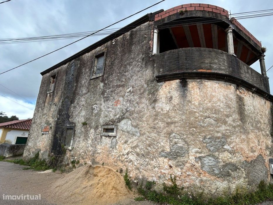 Armazém / Oficina - Carregueira, Tomar