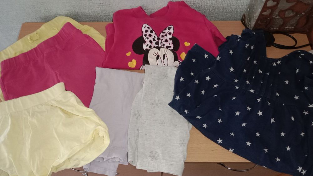 Речі на дівчинку на ,98,104, ціни різні