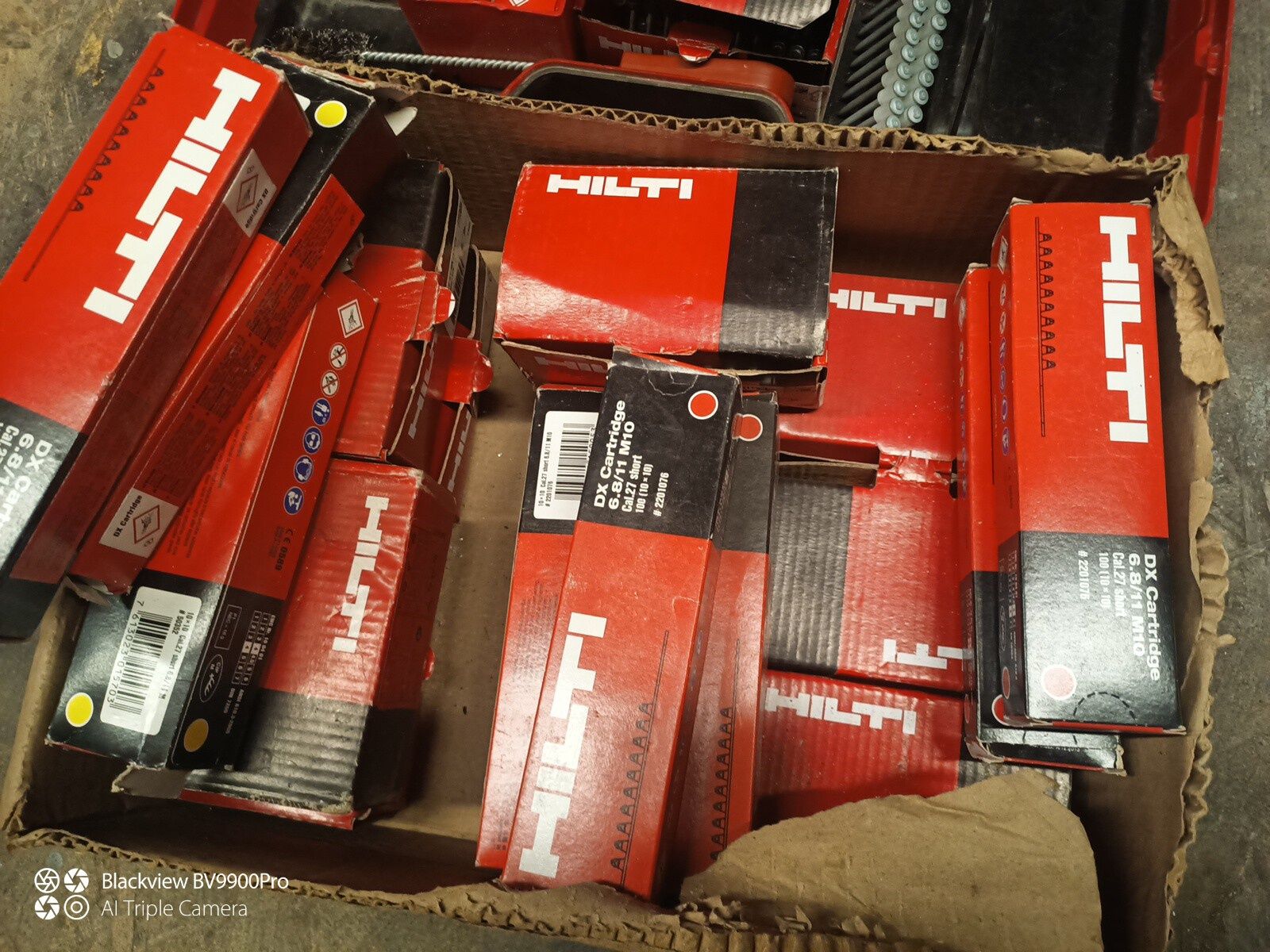 Продам монтажний пістолет Hilti