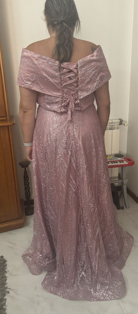 Vestido de cerimónia novo com etiqueta