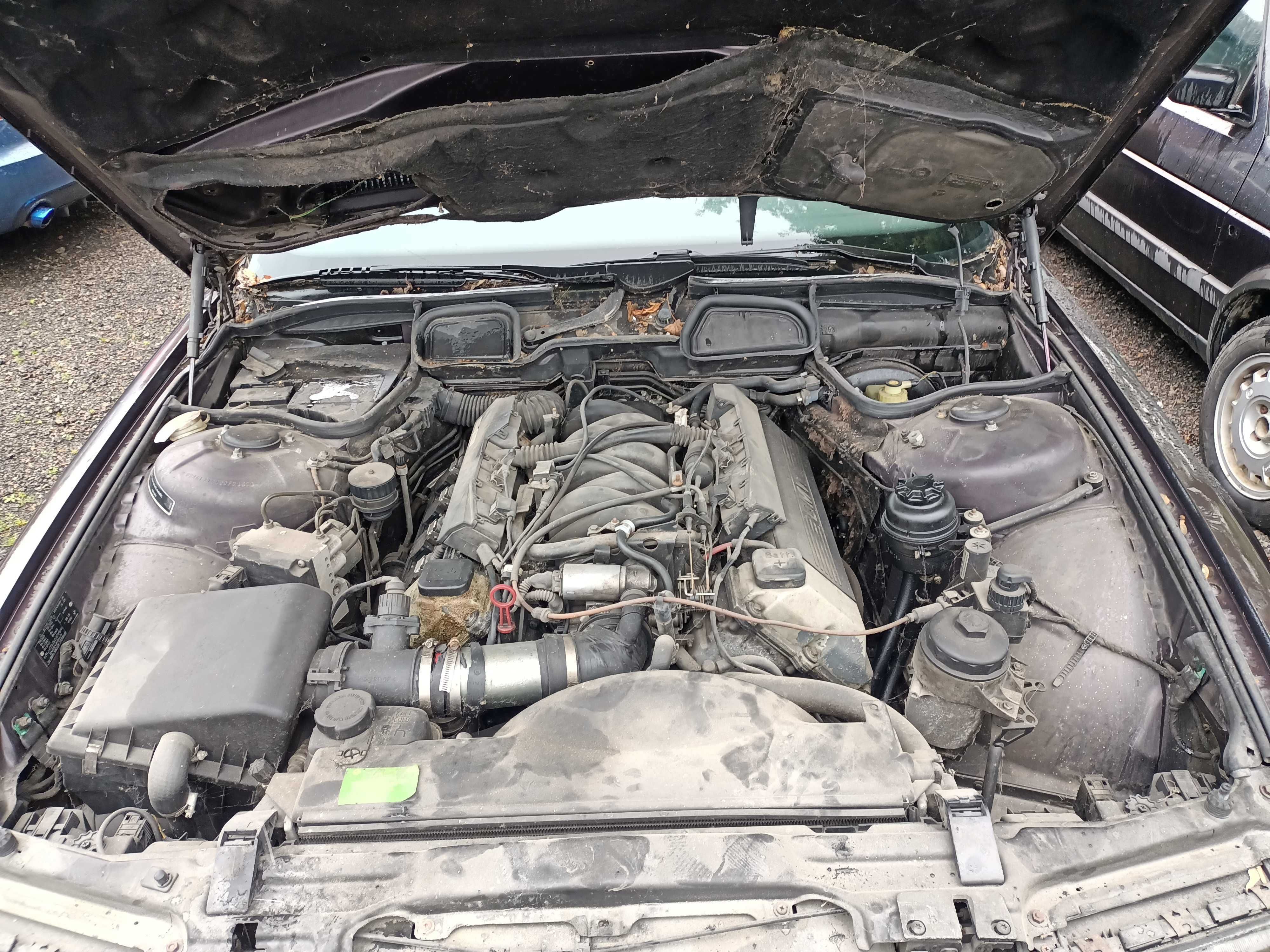 Bmw E38 3.0 V8 218km 94r Automat