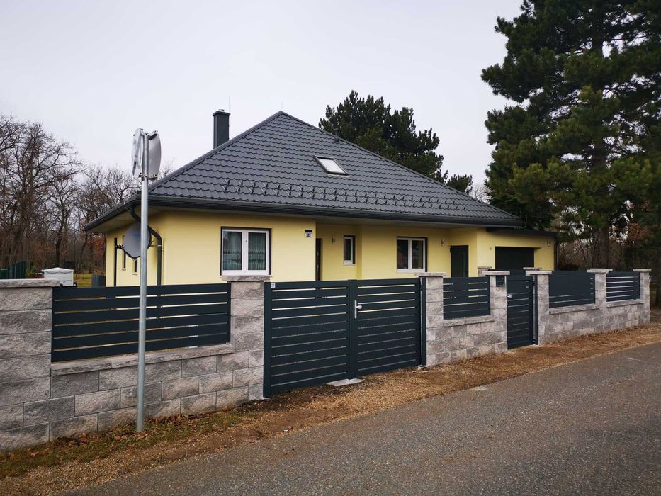 Nowoczesne bramy ogrodzeniowe aluminiowe na wymiar- Produkcja, Montaż